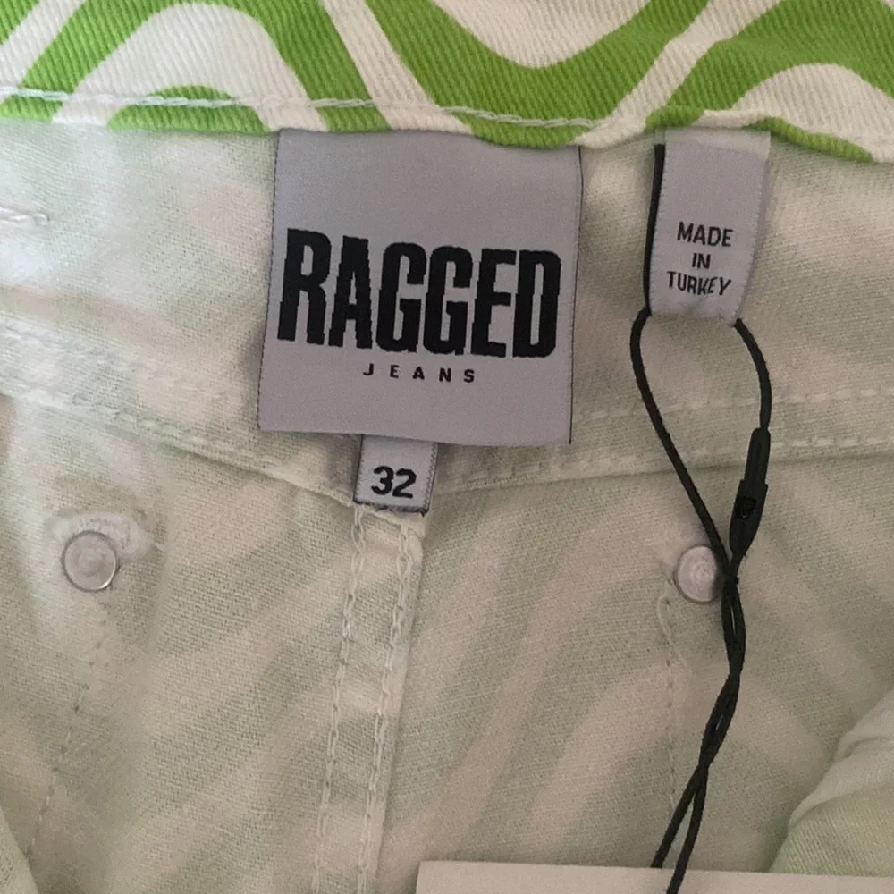 Ragged Priest Wave Jean - Picture 3 of 5